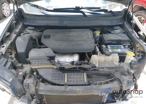 2020 Jeep Cherokee Latitude Fwd z USA, uszkodzony, nr VIN 1C4PJLCB6LD582449